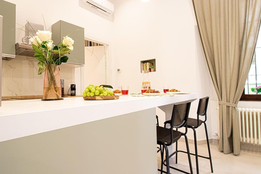 New Private Apt In Como A-C Self Check-In Exteriér fotografie